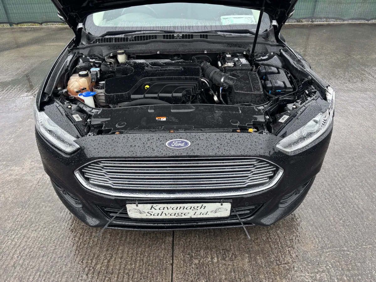 2019 Ford Mondeo  Zetec  150bhp  2.0 Diesel - Image 4