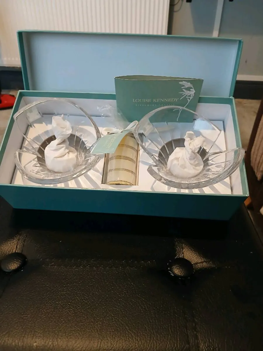 Louise kennedy crystal candle holders new in box - Image 4