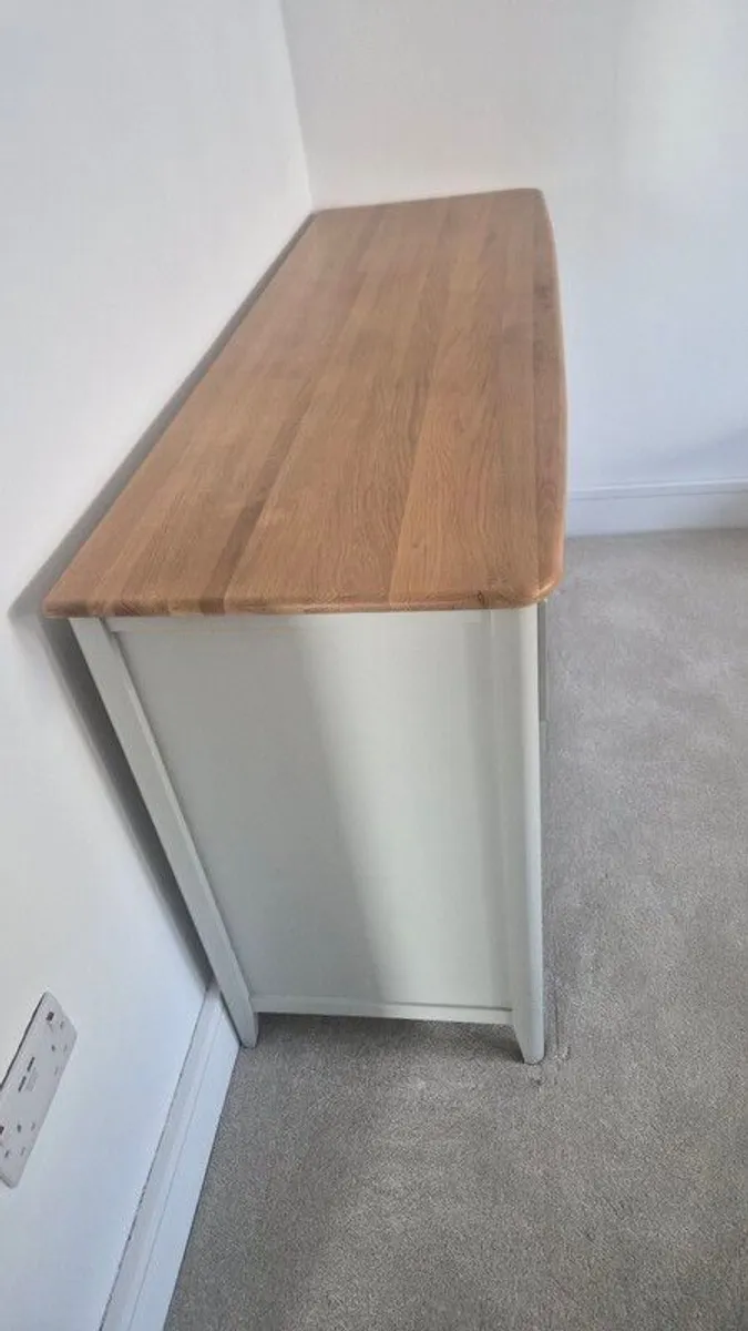 7 drawer dresser - Image 2
