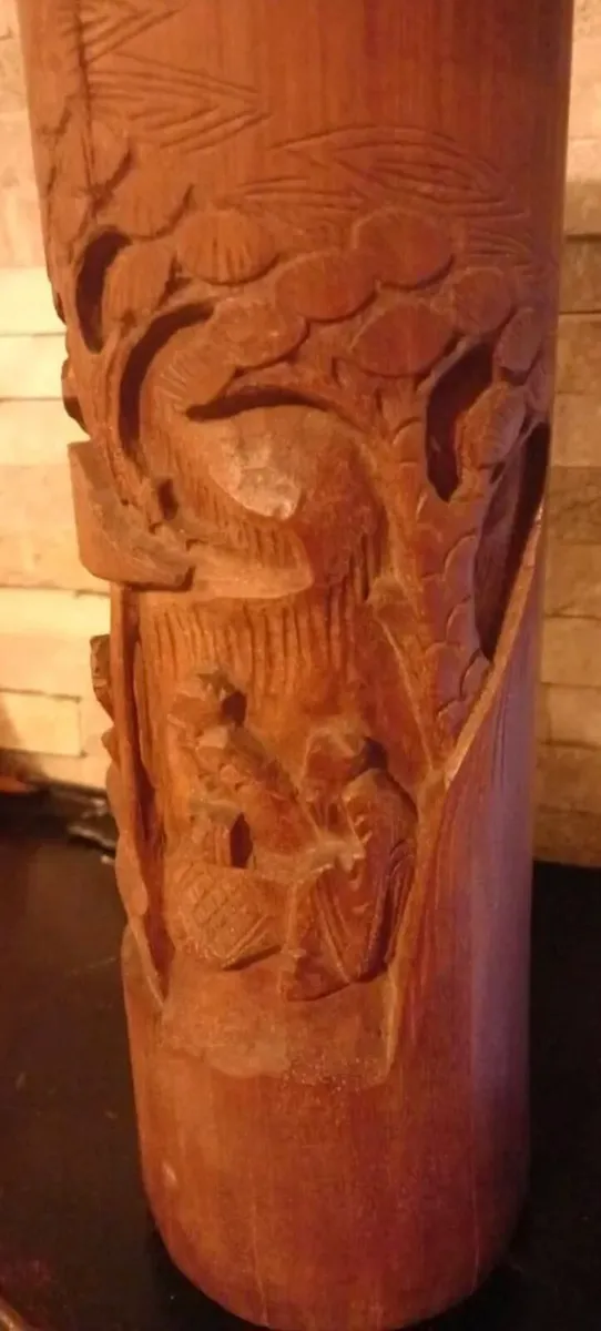 Beautiful Antique hand-carved Bamboo pot - Image 2