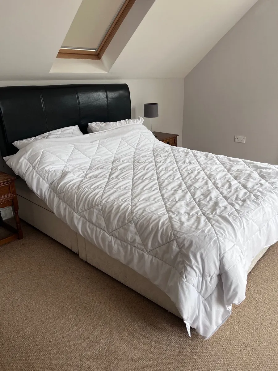 King size bed