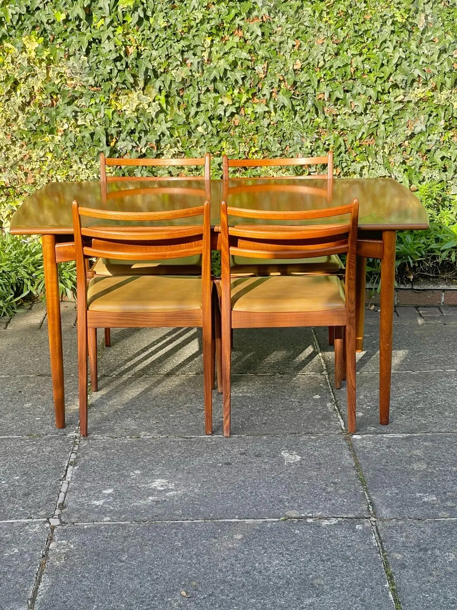 Mid century Danish G Plan dining - Image 3