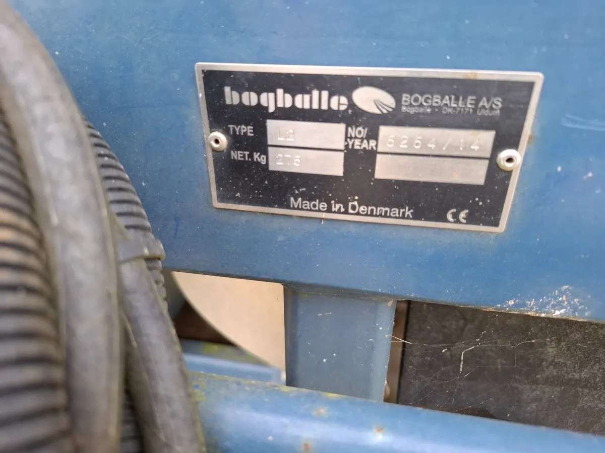 Bogballe L2 Fertiliser Spreader - Image 4