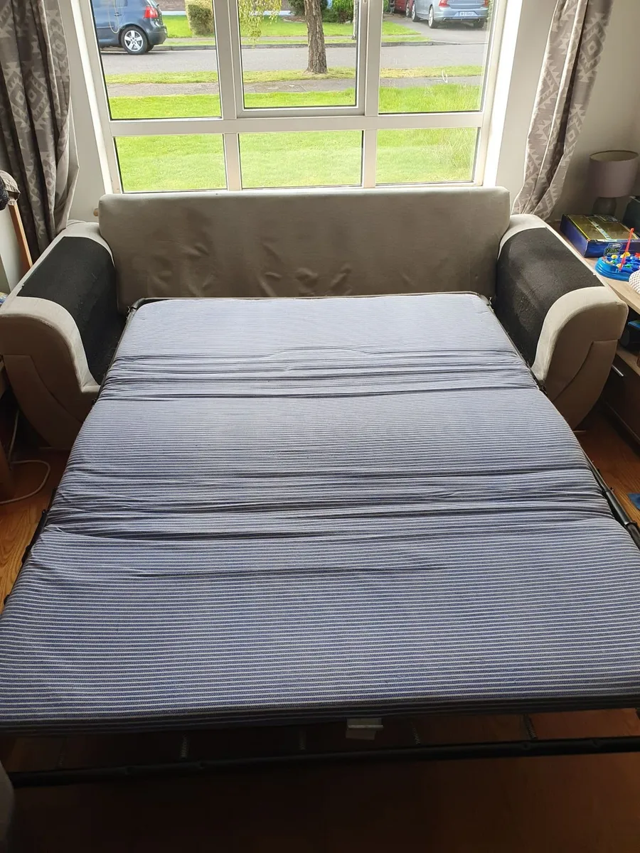 Sofa bed - Image 2