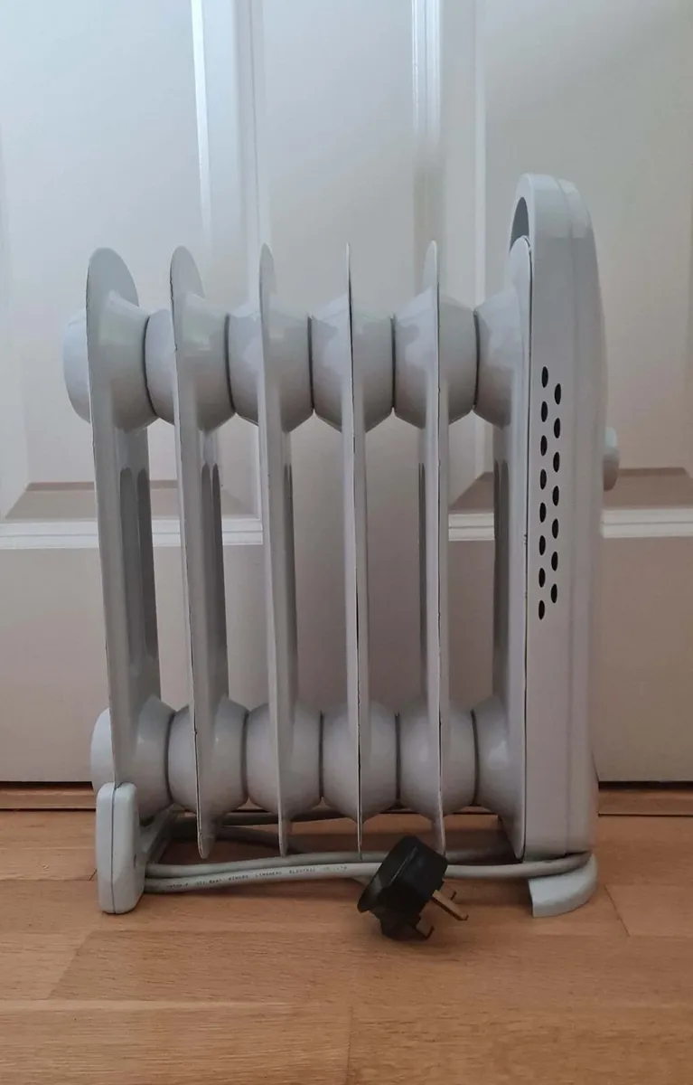 Small radiator - Image 1