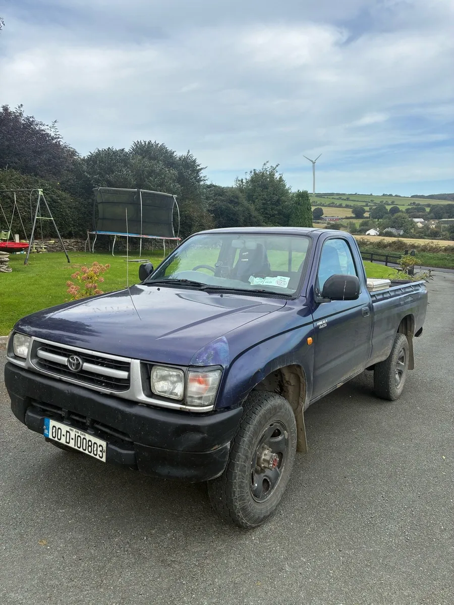 Hilux 00 single cab - Image 2