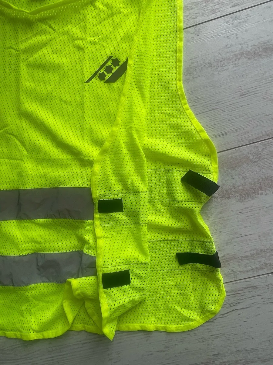 hi vis running vest - Image 3