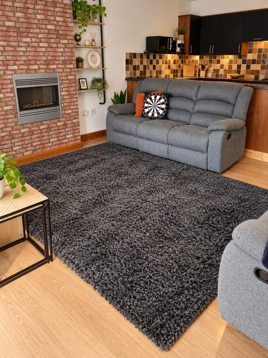 Rug - Image 1