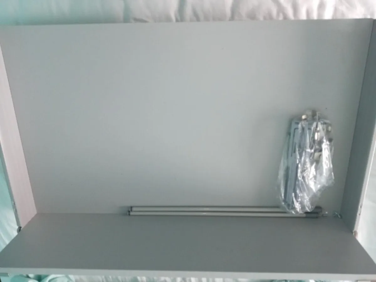 Kitchen drawers - Image 4