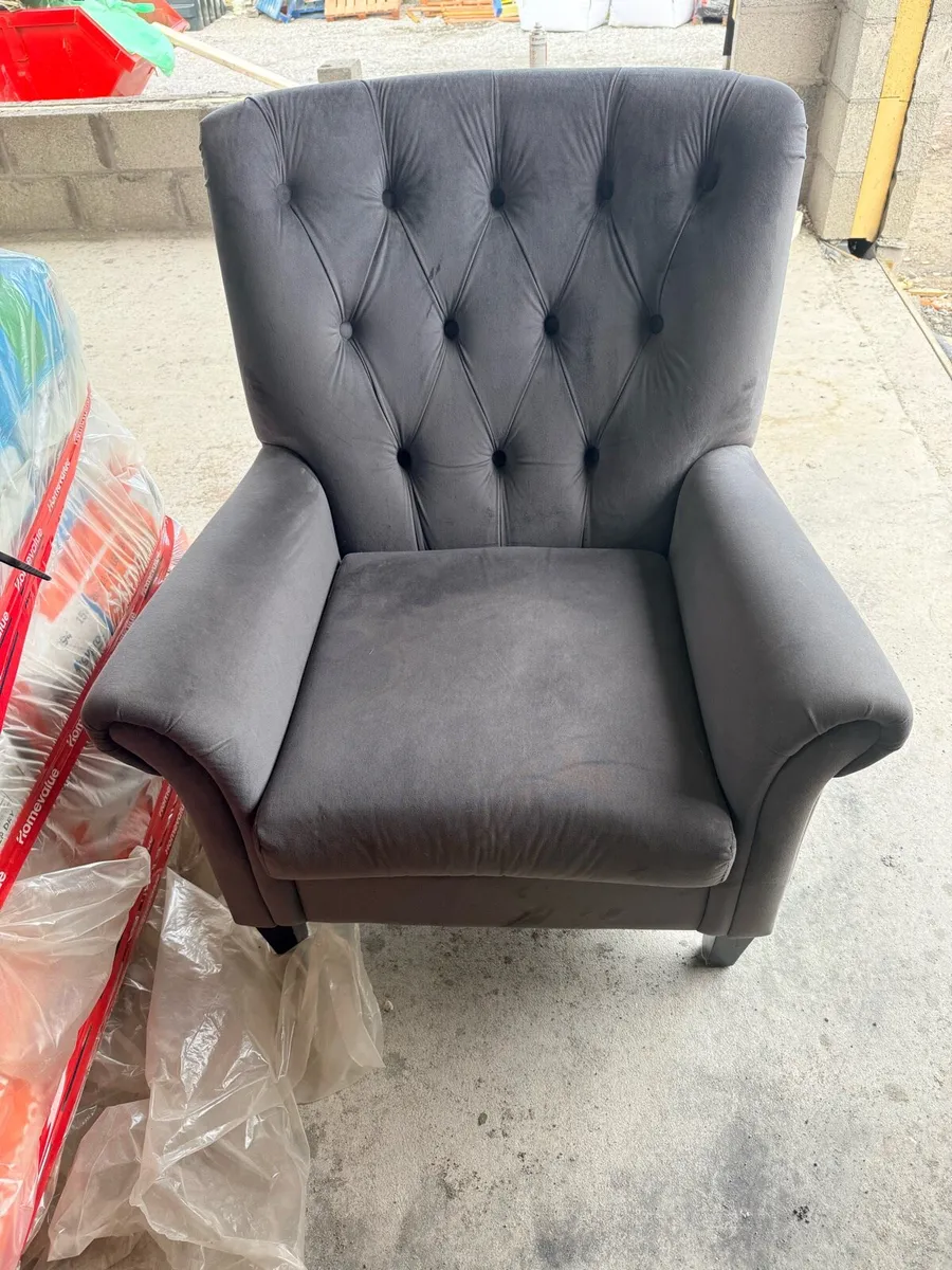 Armchair - Image 1