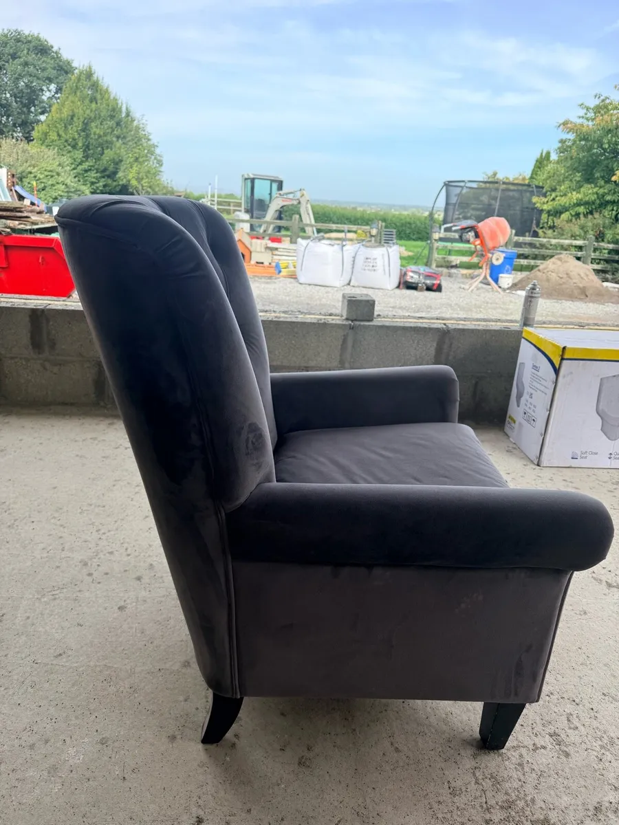 Armchair - Image 2