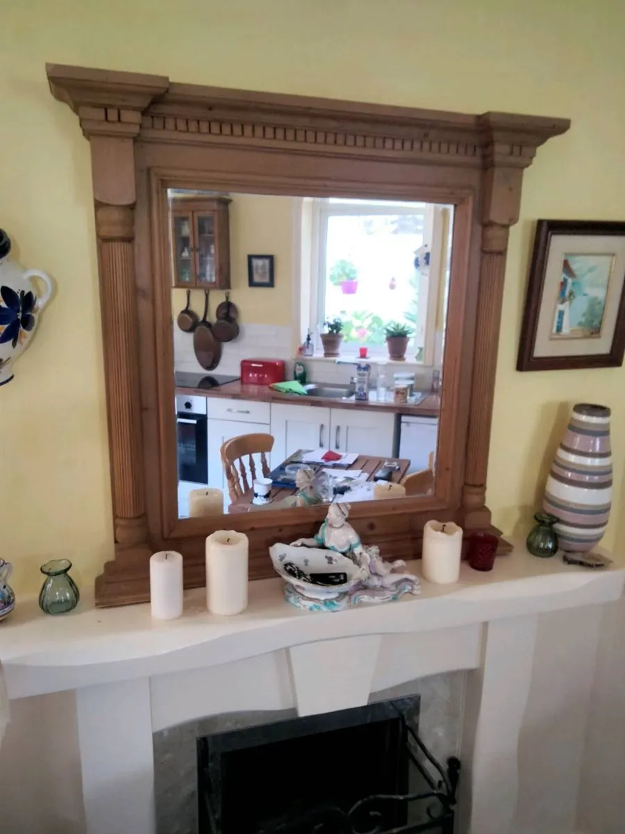 Pine frame mirror - Image 1