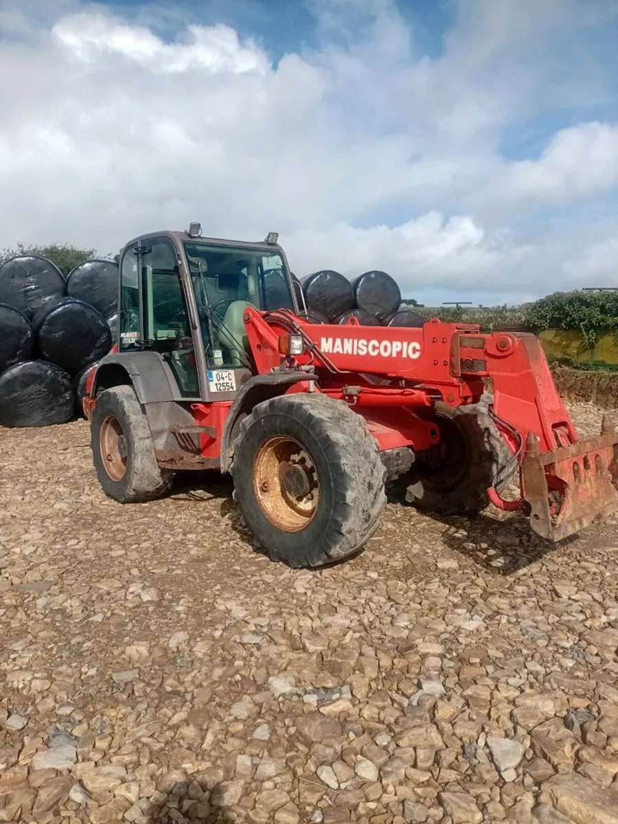 Manitou loader - Image 2