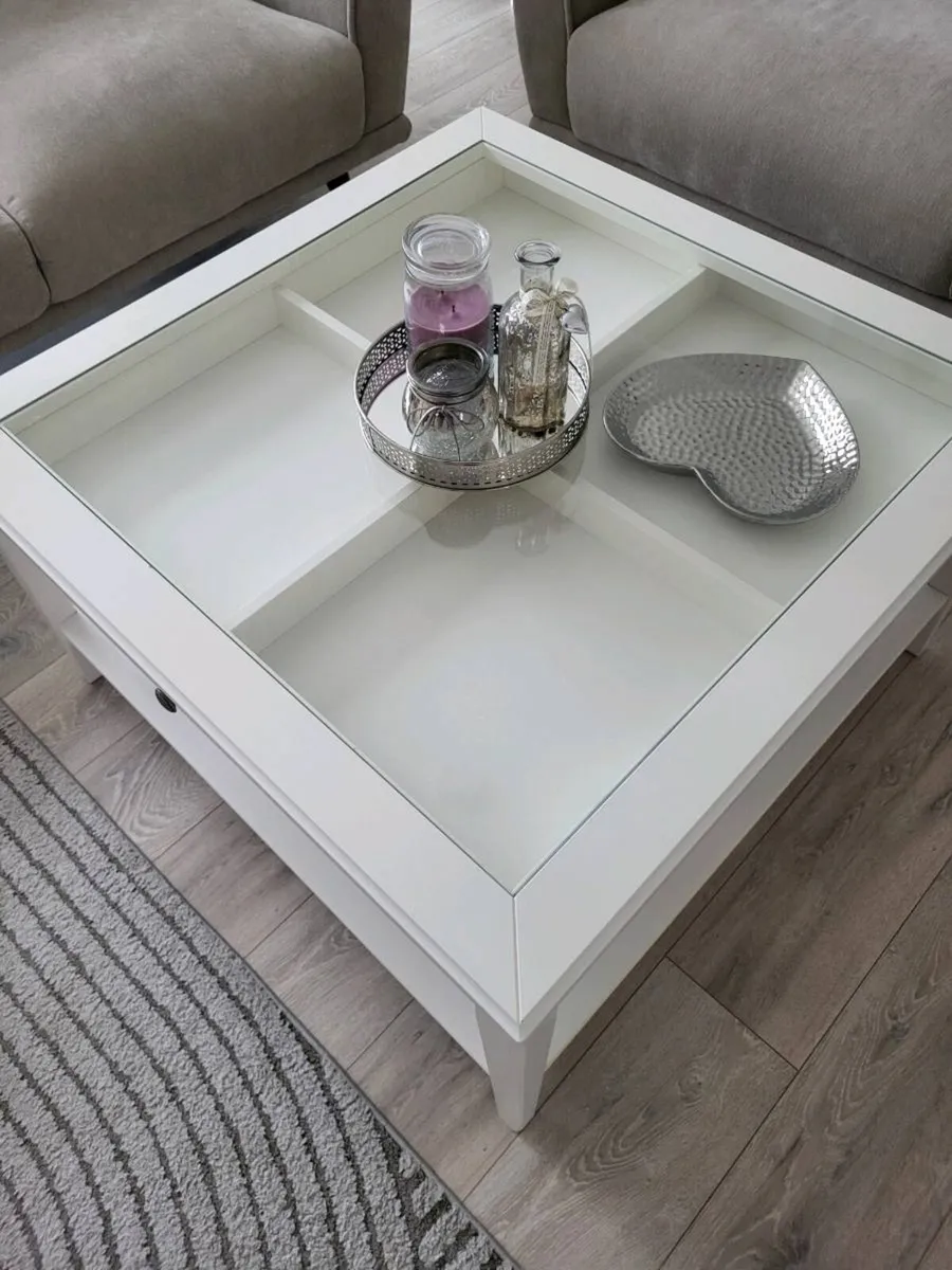 Coffee table - Image 2