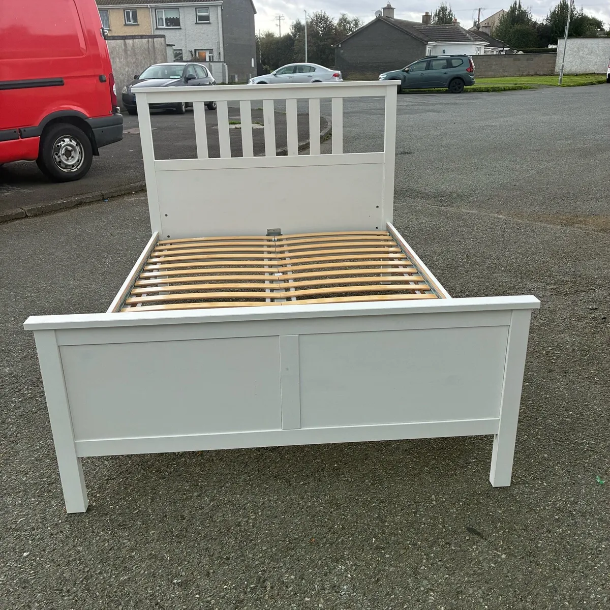 Lovely White Double Bed Frame - Image 4