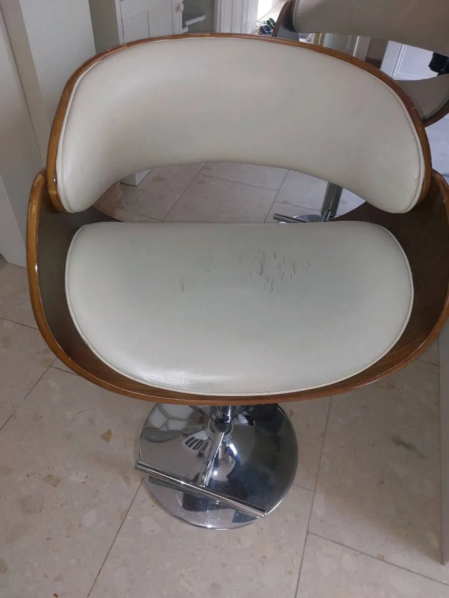 Kitchen stools × 4 - Image 3