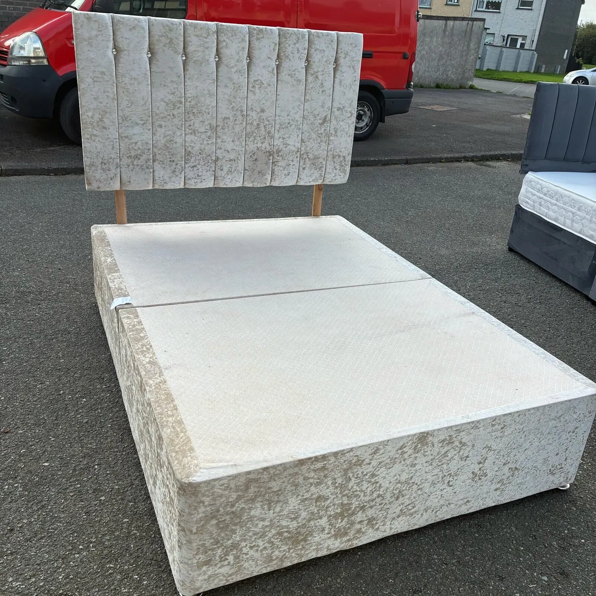 Beautiful crushed Double velvet base 💎 headboard - Image 2