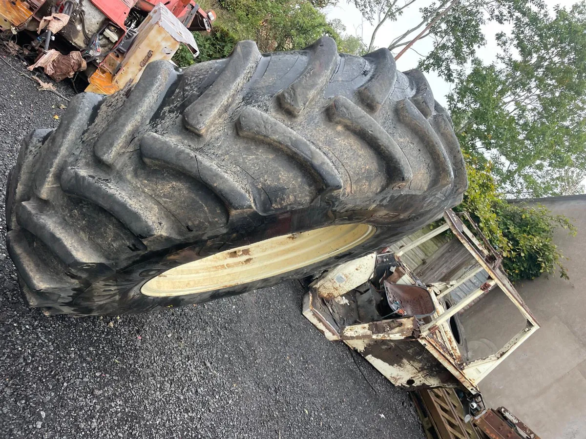 Matching pair of Rims & Tyres - Image 4