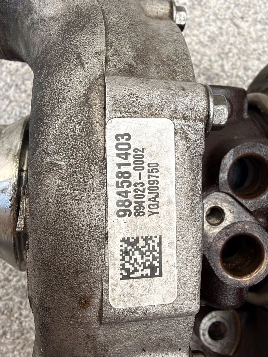 Bmw 330e turbo - Image 1