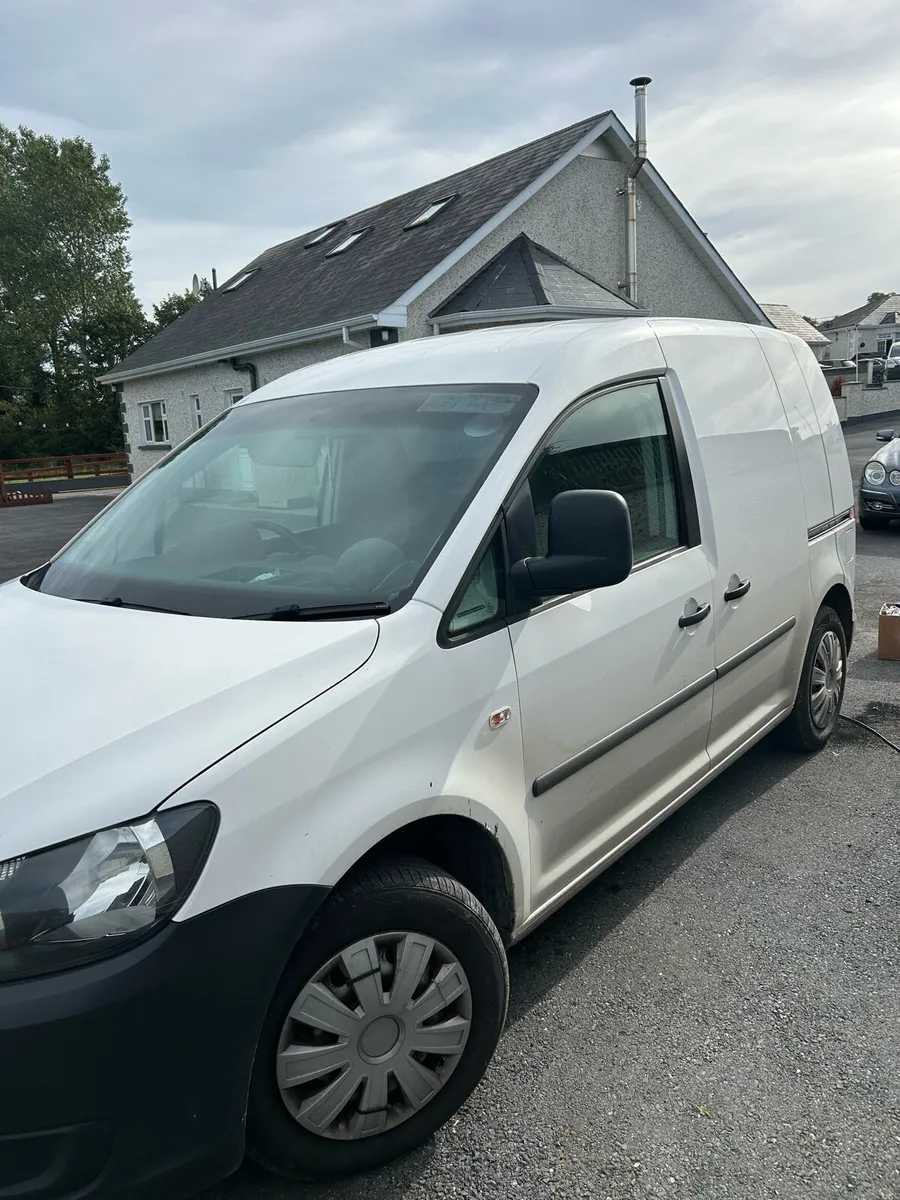 VW Caddy Van - Image 2