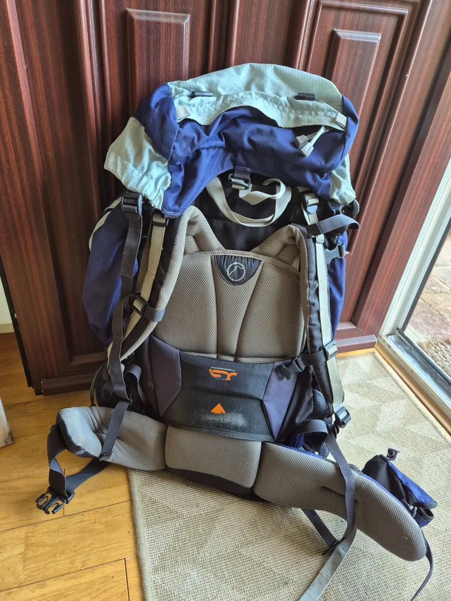 Camping backpack - Image 2