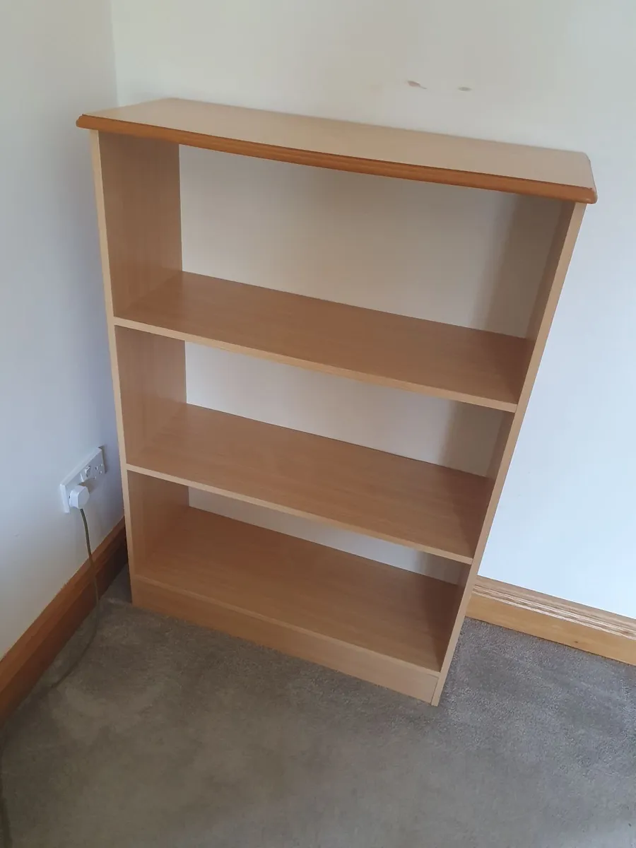 Book stand - Image 1