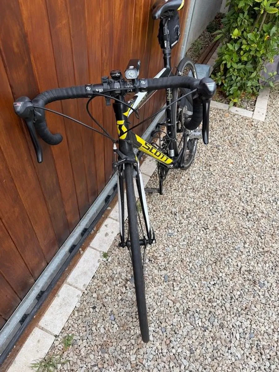 Scott Speedster Road Bike (M) - Excellent Condition - Image 2