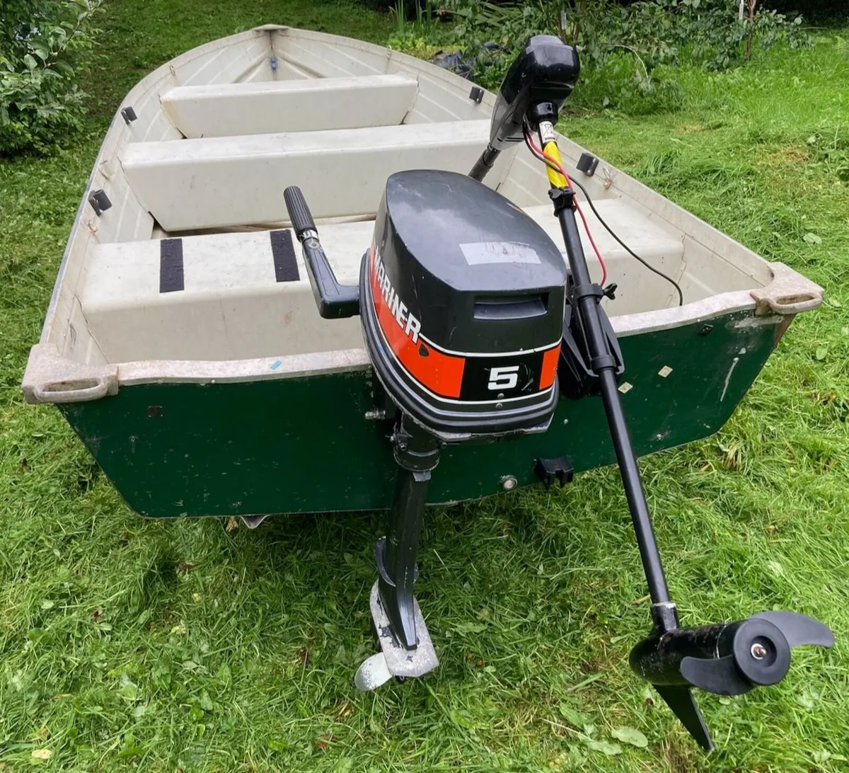 Aluminium boat 4.1 x 1.47m with 2 motors, trailer - Image 1