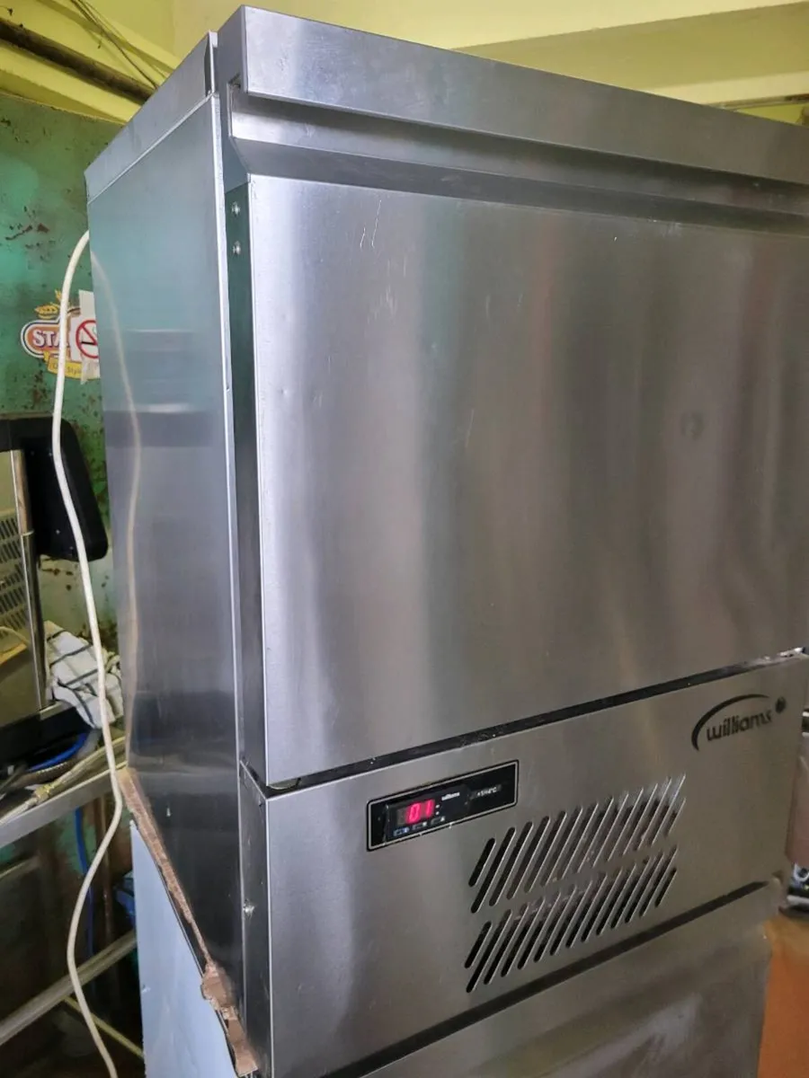 Fridge Undercounter WILLIAMS - Image 1