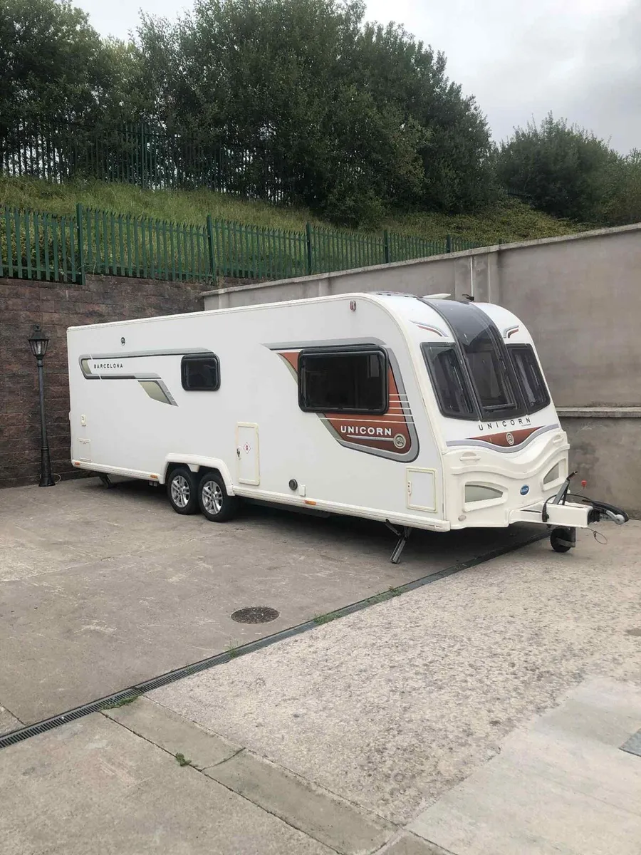 2014 Bailey Barcelona unicorn - Image 1