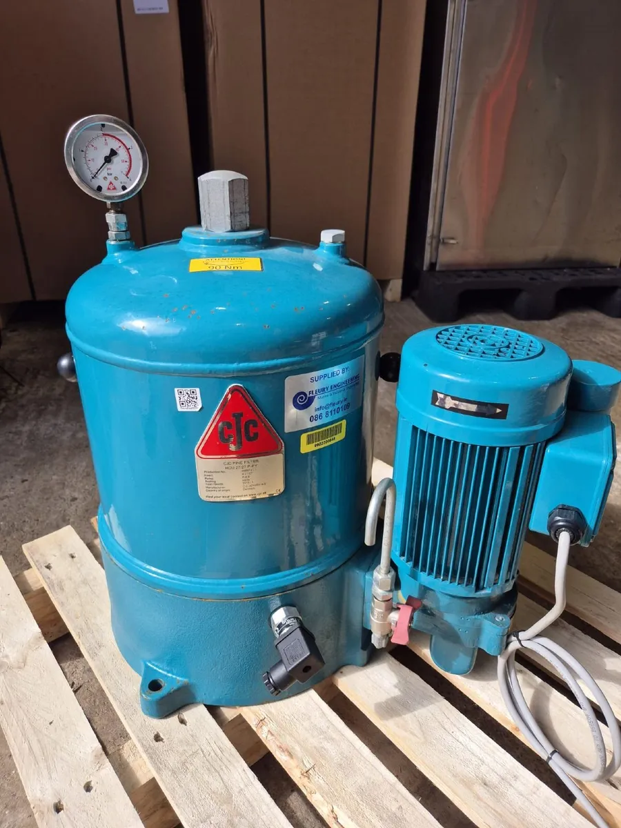 Independant oil filter with Pump - Image 1