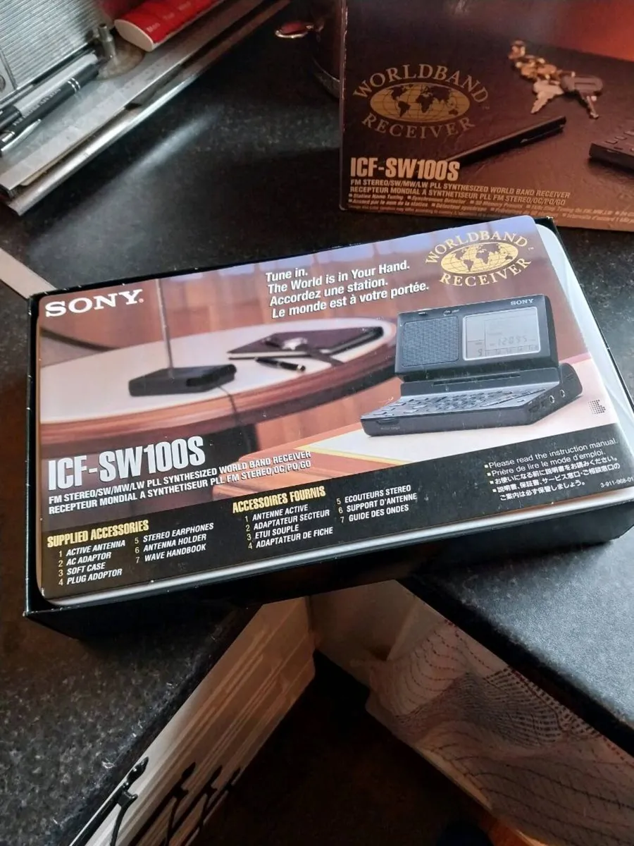 Sony sw100s  world band radio - Image 2