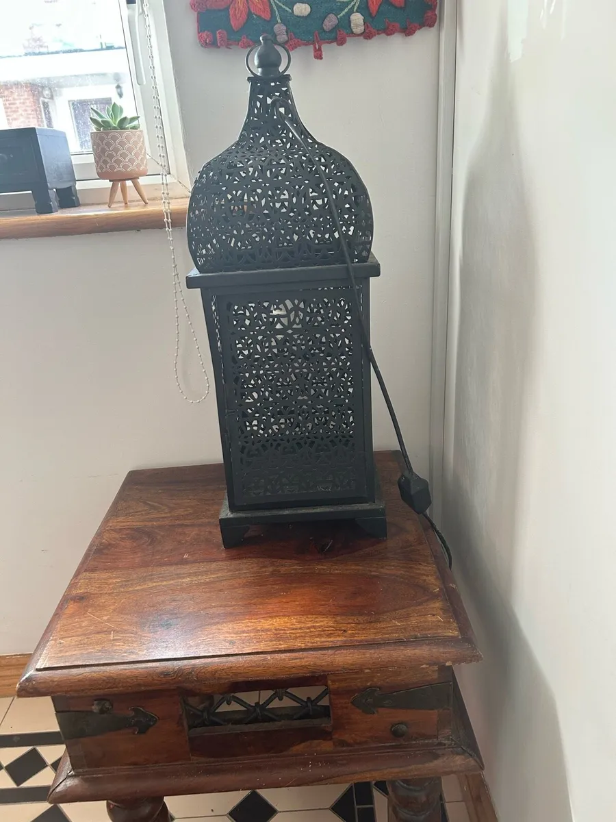 Black metal lamp - Image 2