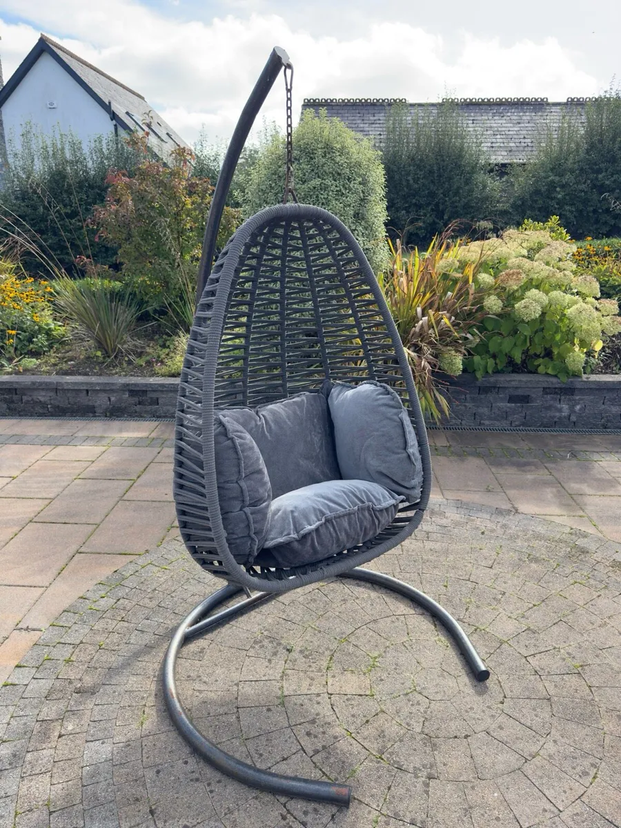 Garden chair - Image 1