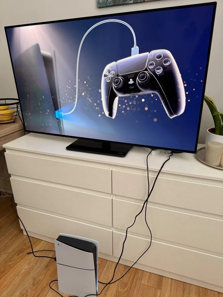 PlayStation 5 slim 1 TB W/DISC - Image 2