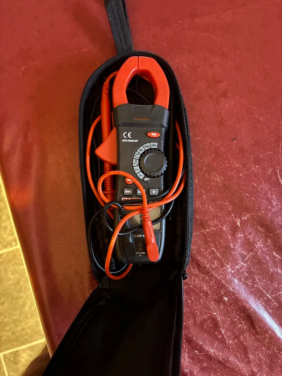🔧 RS PRO RS-380 Digital Clamp Meter - Image 2