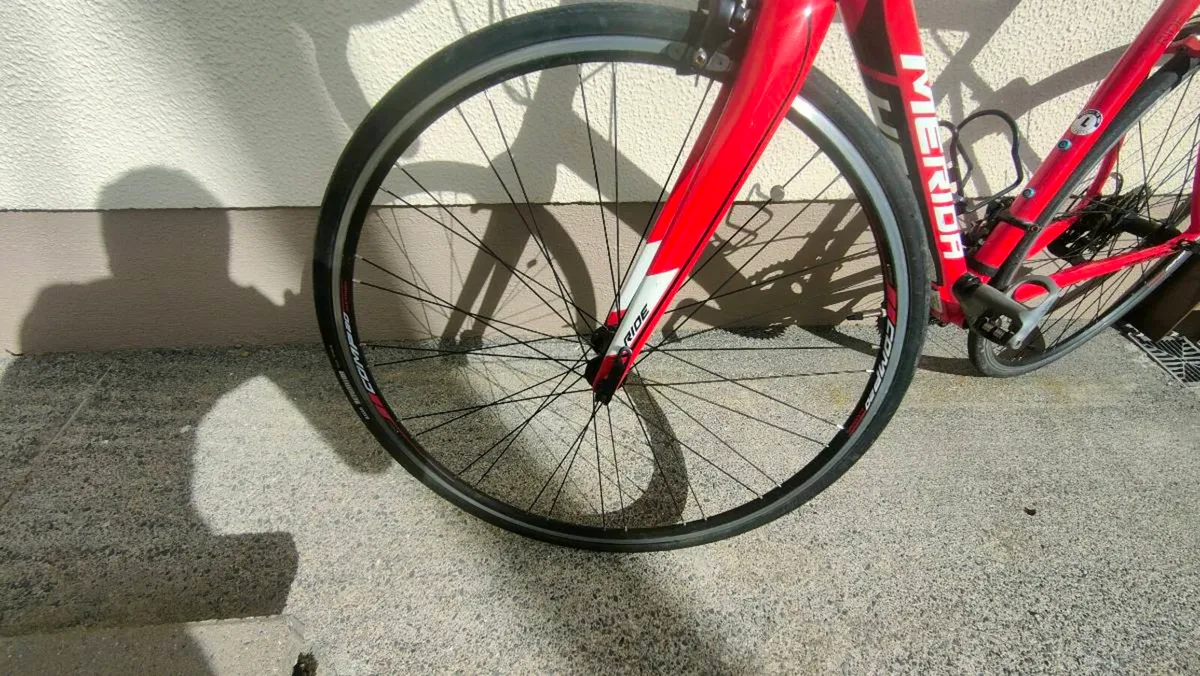 Road bike - Image 3