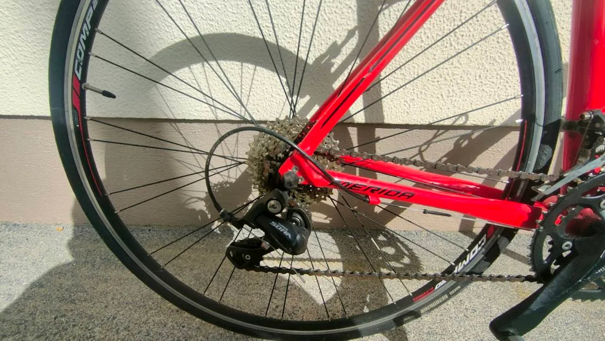 Road bike - Image 4