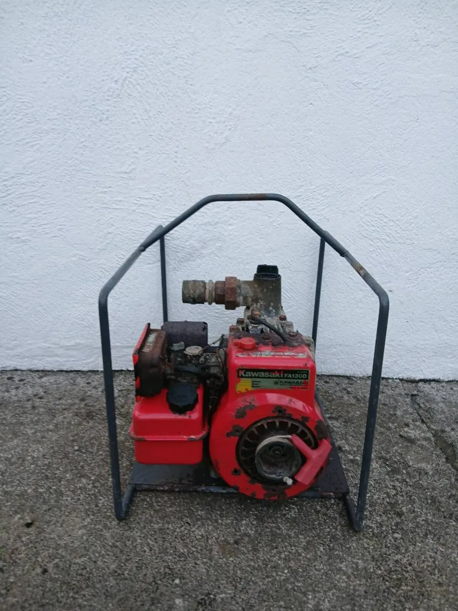 Kawasaki Petrol water pump - Image 1