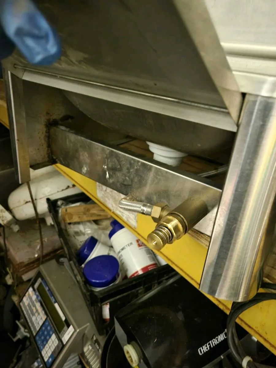 Sink Hand Wash Knee Operated Sink - Image 3