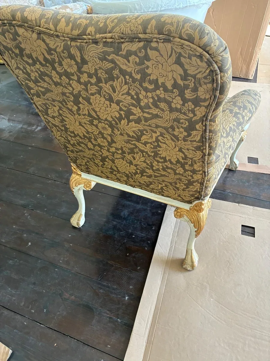 Stunning antique accent chair - Image 2