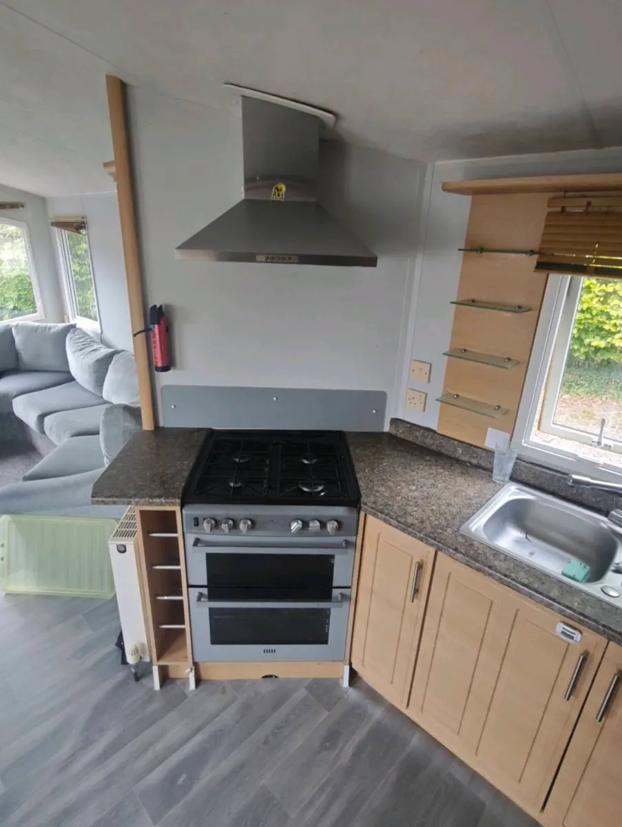 Willerby burmuda 3 bed - Image 3