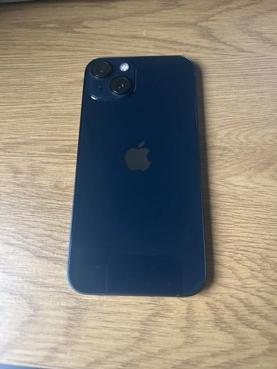iPhone 13 - Image 1