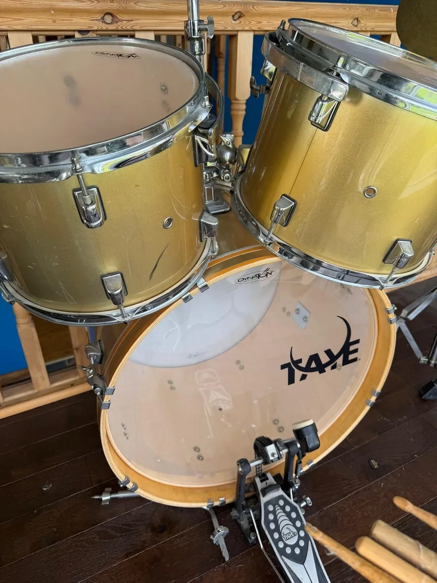 Drum Kit - Image 3
