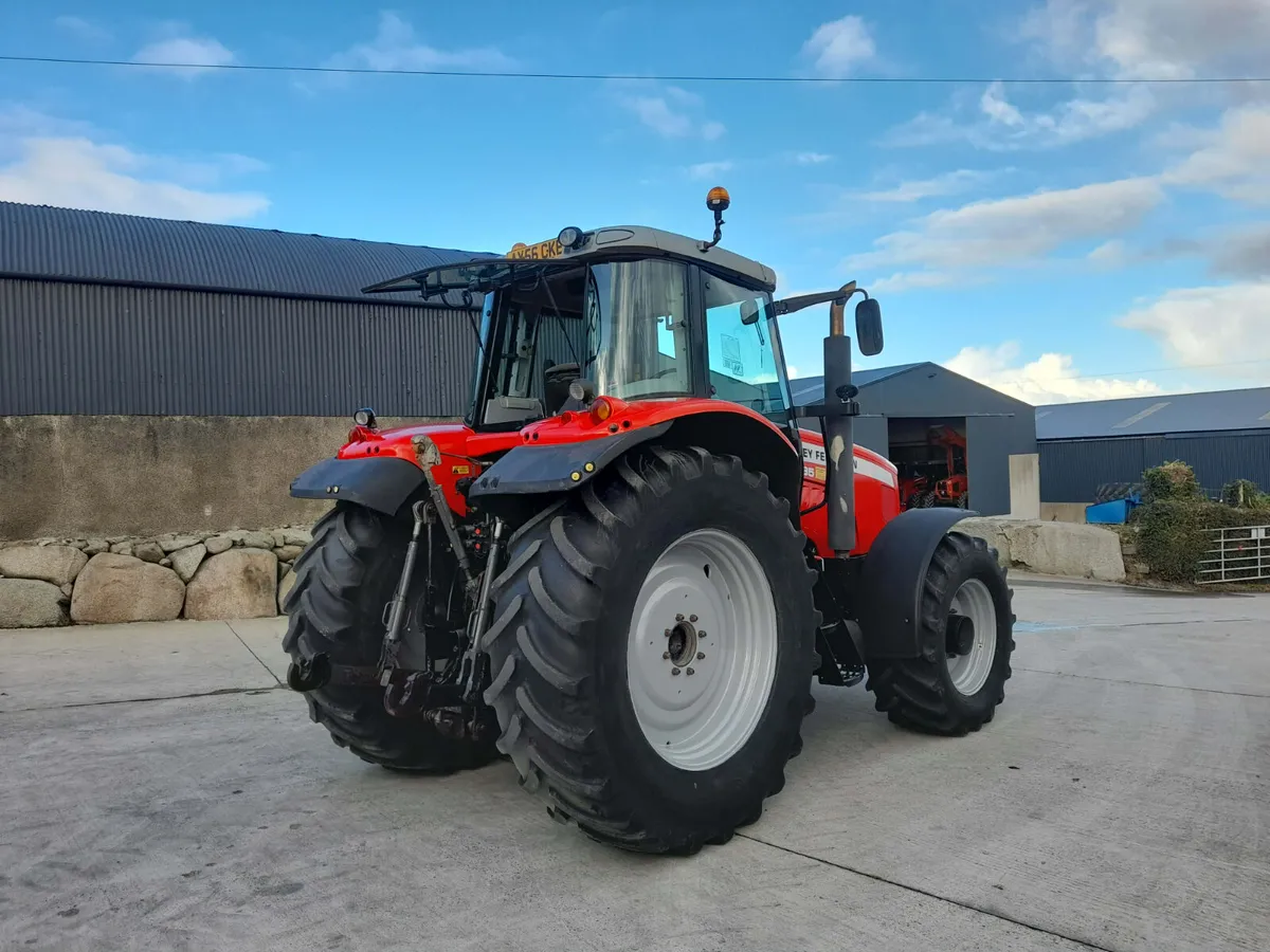 2006 MF 6485 - Image 4