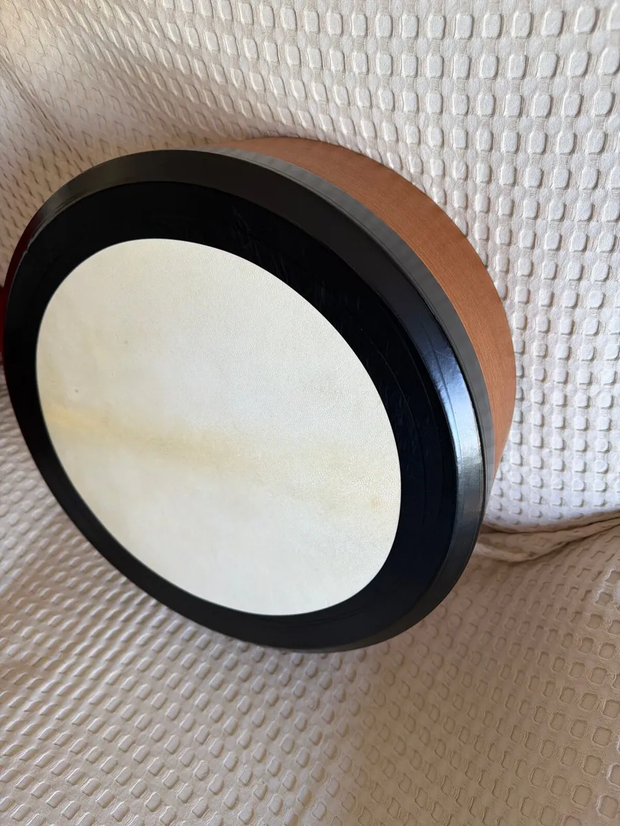 Hedwitschak Bodhran - Image 1