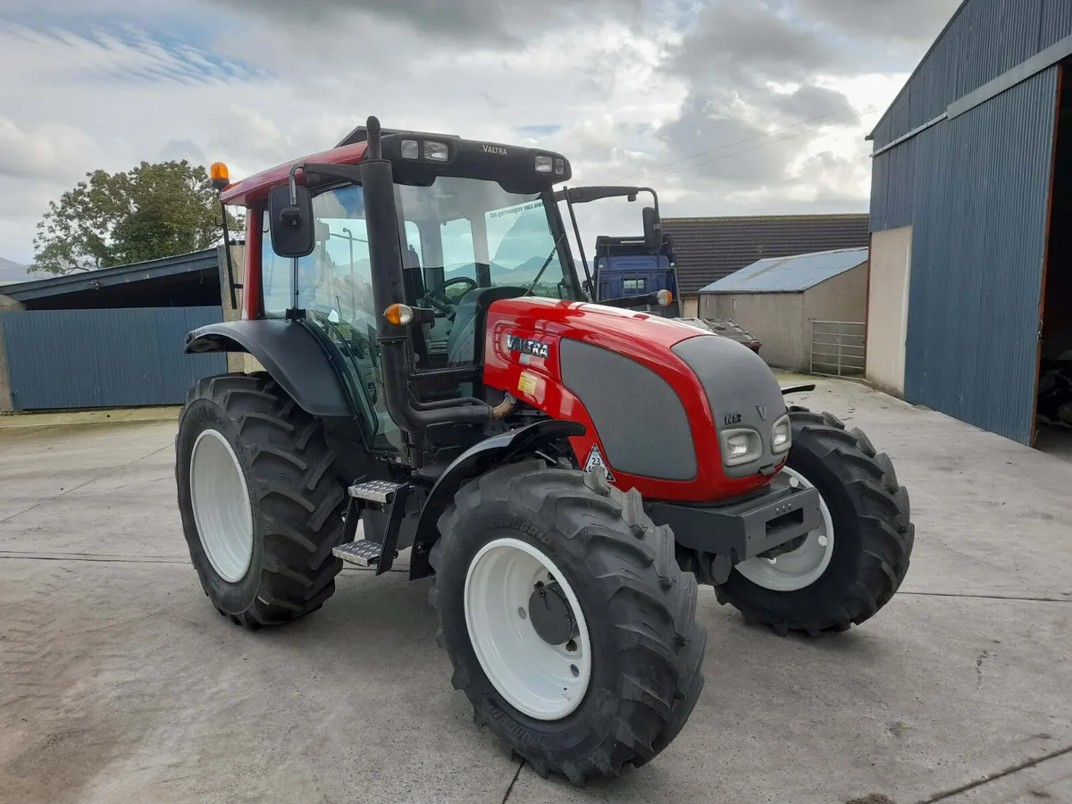 2012 Valtra N82 - Image 3