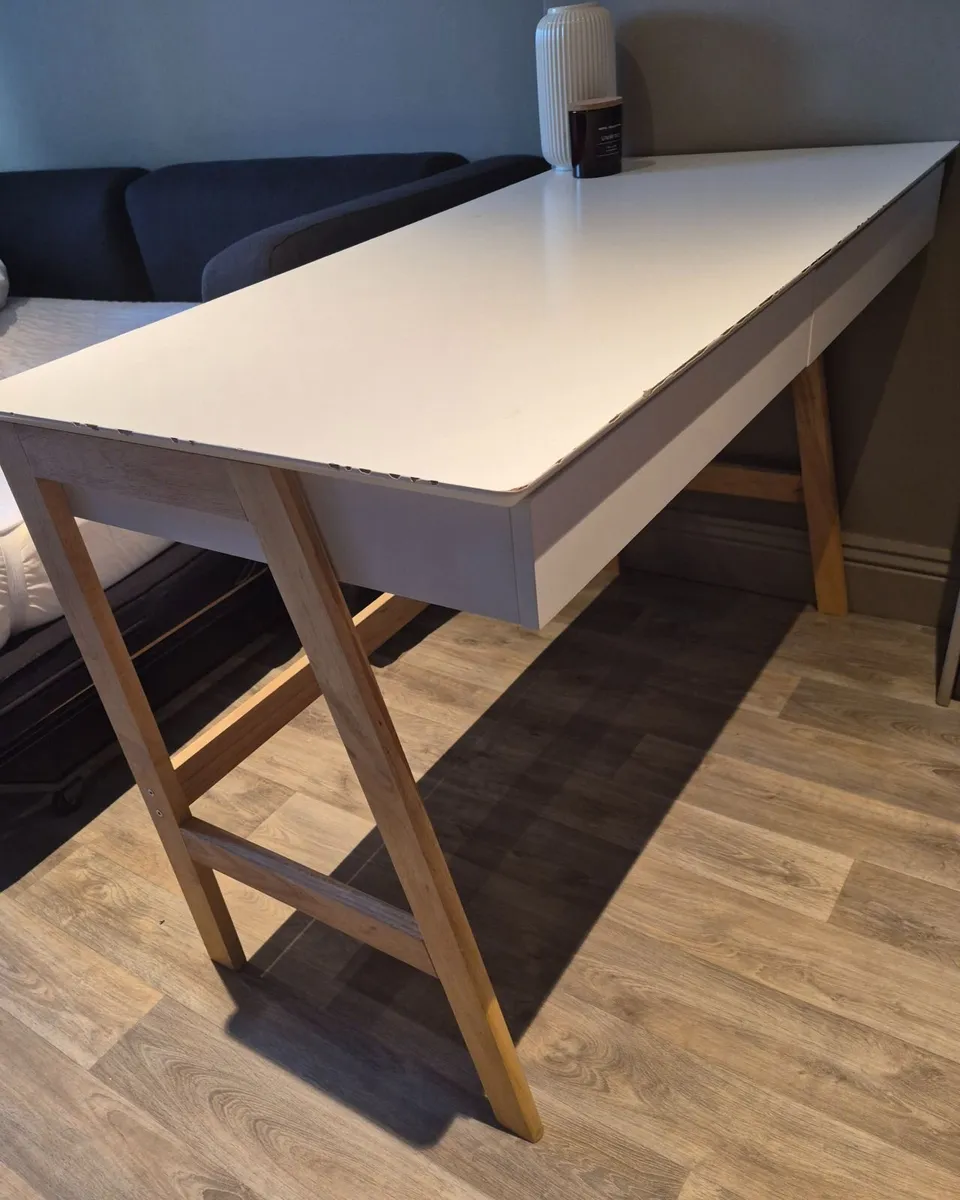 Desk - Image 1