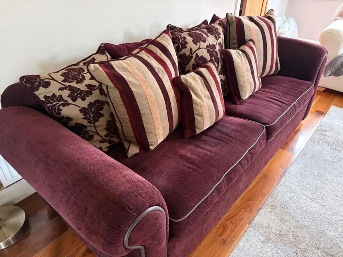4seater sofa - Image 1