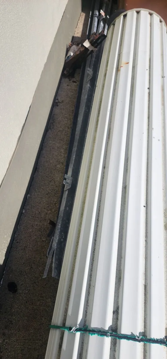 Garage roller door - Image 2